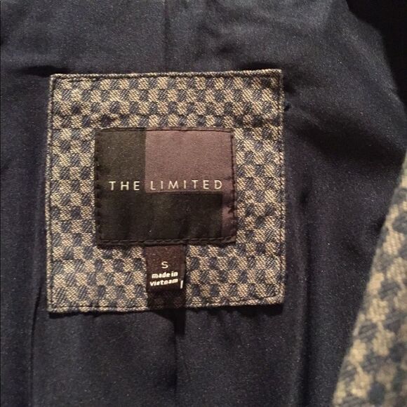 Limited Blazer  - Picture 3 of 5